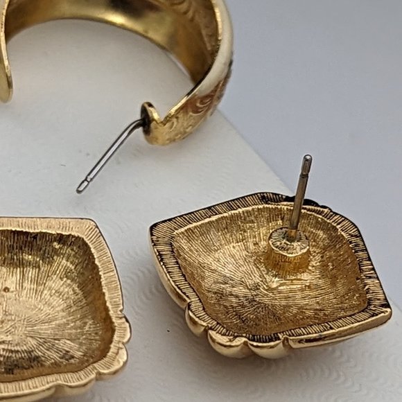 1970s Earrings Cream and Gold Enamel Art are for Pierced Post Gold plated Cute - Picture 9 of 13